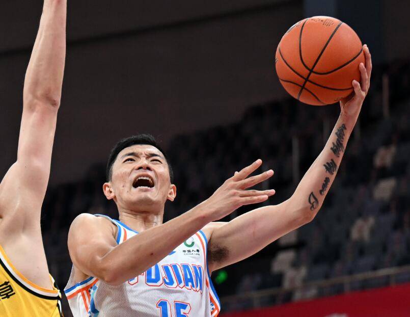 开云体育官网-包含福建男篮稳定发挥，紧咬对手成功获胜的词条