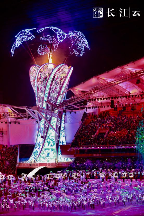 开云体育入口-欧洲预赛震撼开幕，球场上热血沸腾的简单介绍