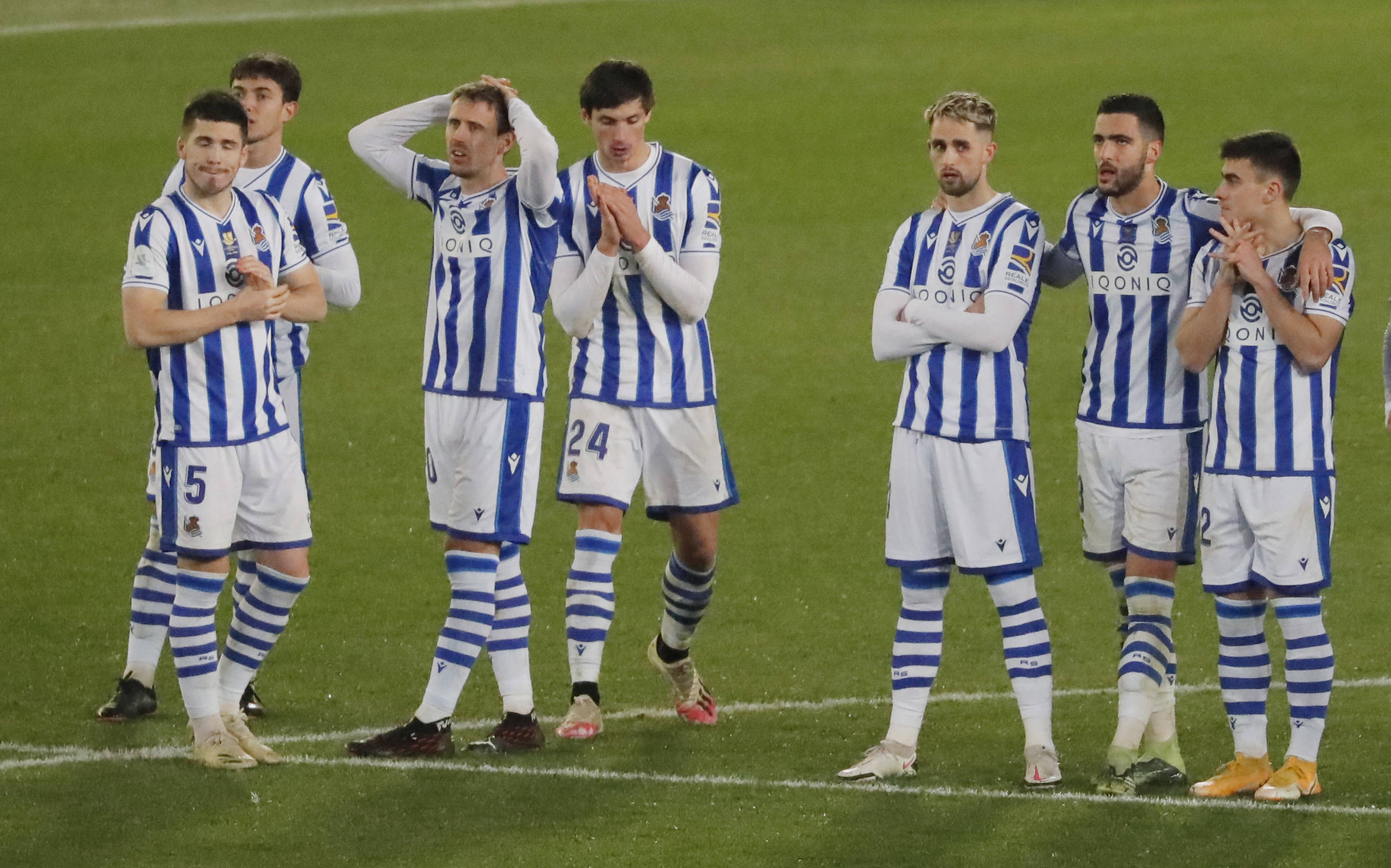 关于足球决赛震撼开打,巅峰对决引爆全场的信息 关于足球决赛震撼开打,巅峰对决引爆全场的信息