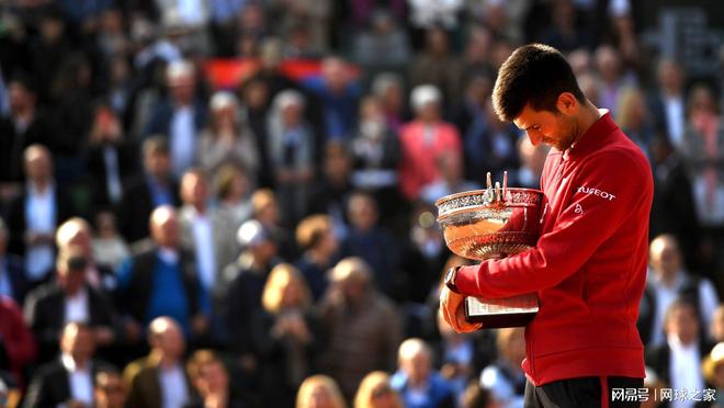 开云体育-包含法网碾压拉沃尔杯,蒂姆惊艳四座的词条